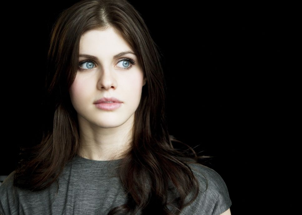 Alexandra Daddario  Photoshoot