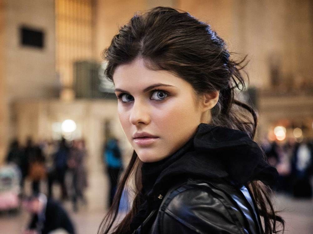Alexandra Daddario  Photoshoot