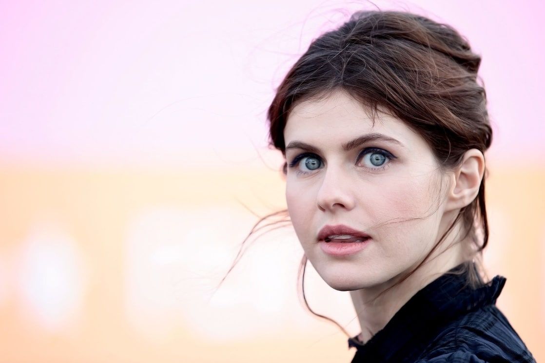 Alexandra Daddario  Photoshoot