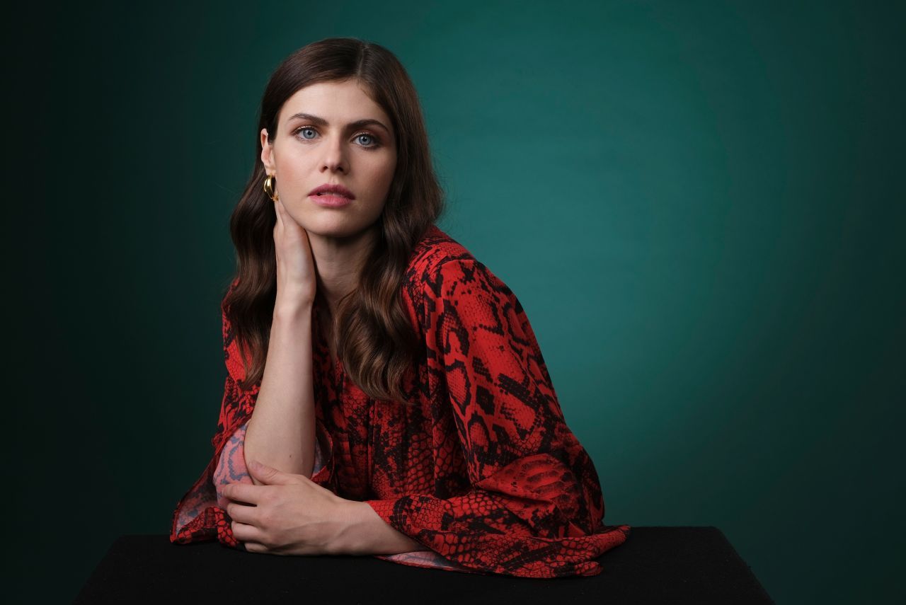 Alexandra Daddario  Photoshoot