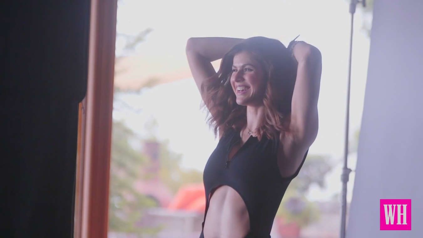 Alexandra Daddario Leg Photoshoot