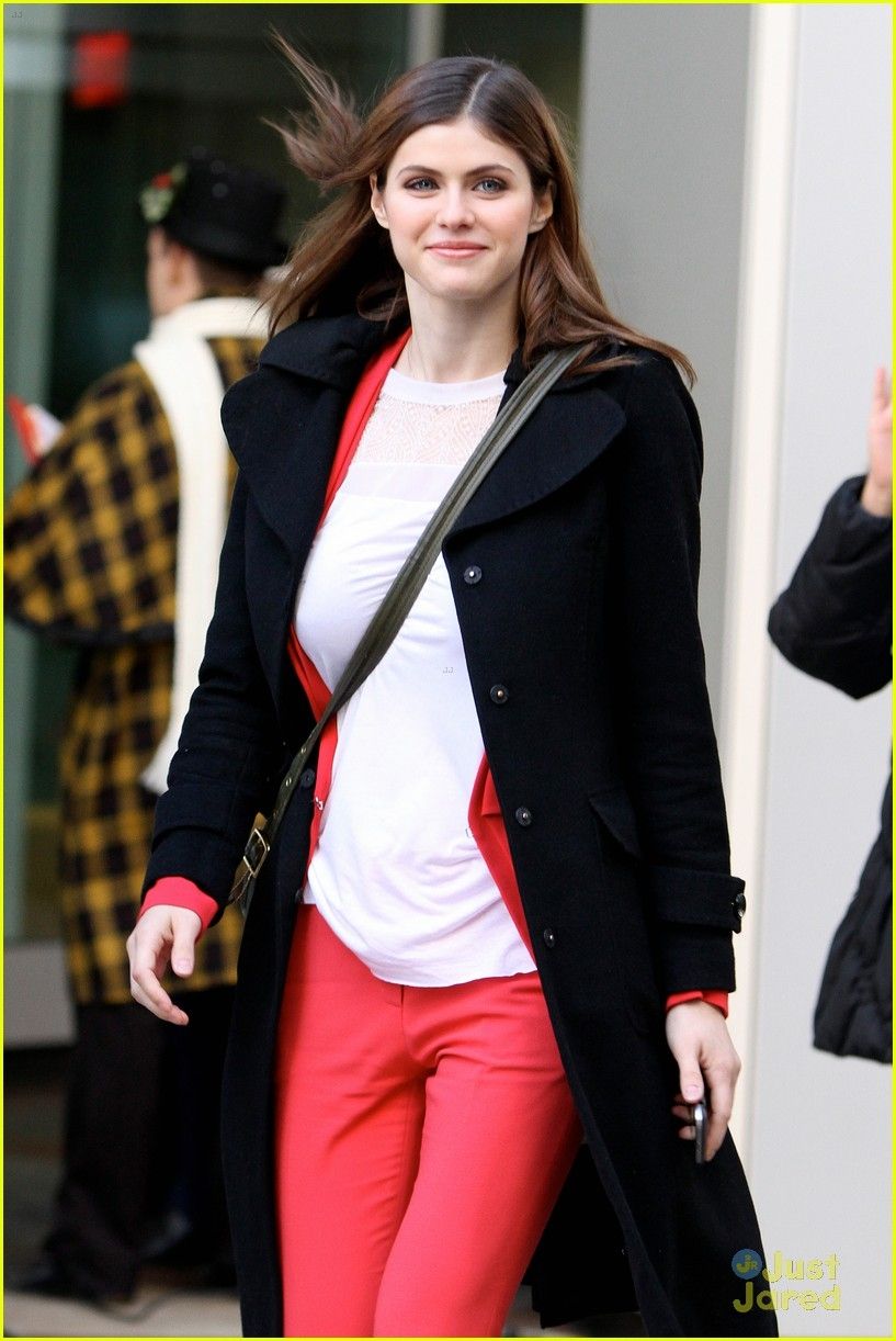 Alexandra Daddario  Photoshoot