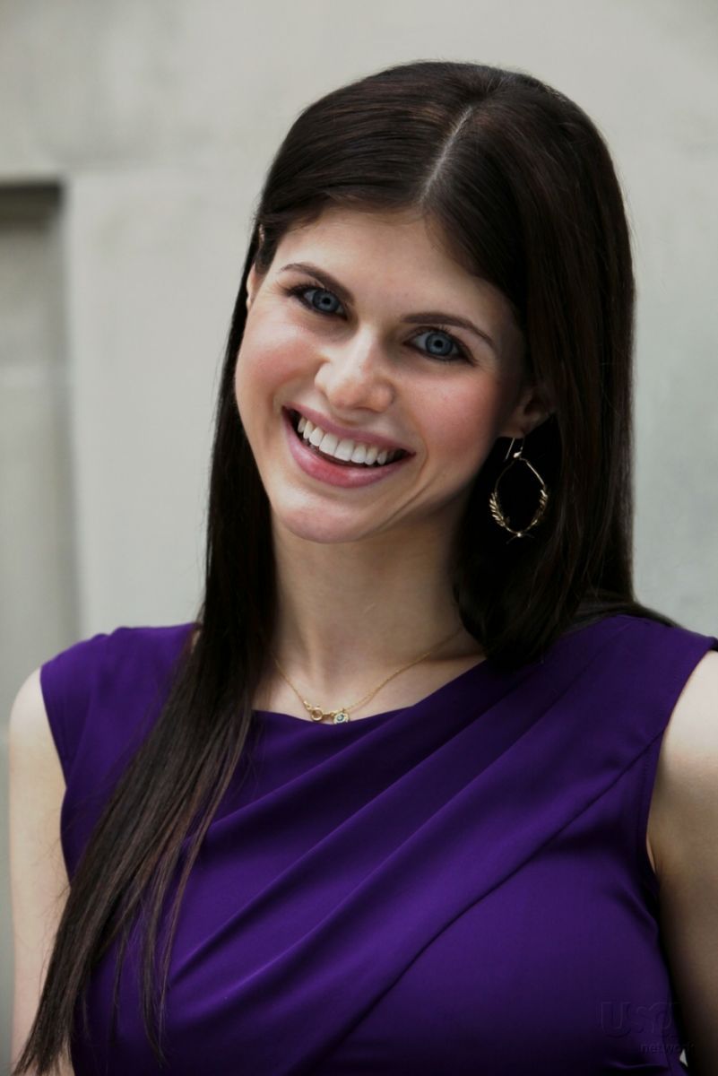 Alexandra Daddario  Photoshoot