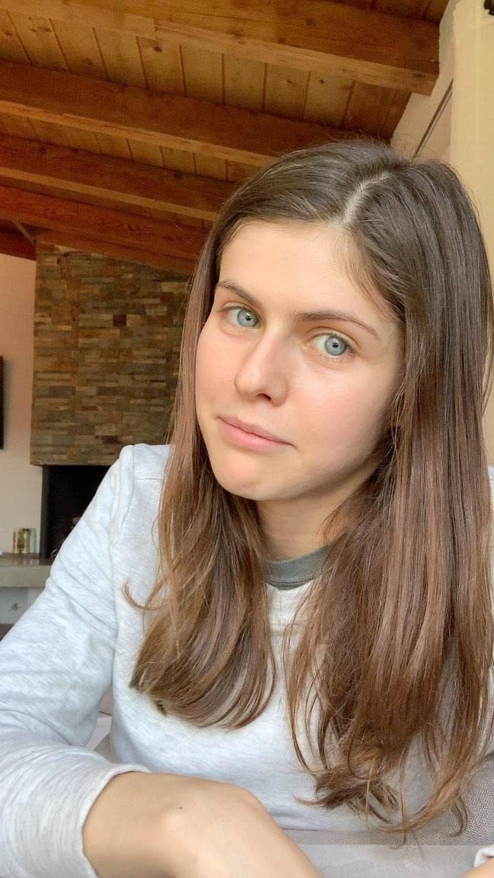 Alexandra Daddario  Photoshoot