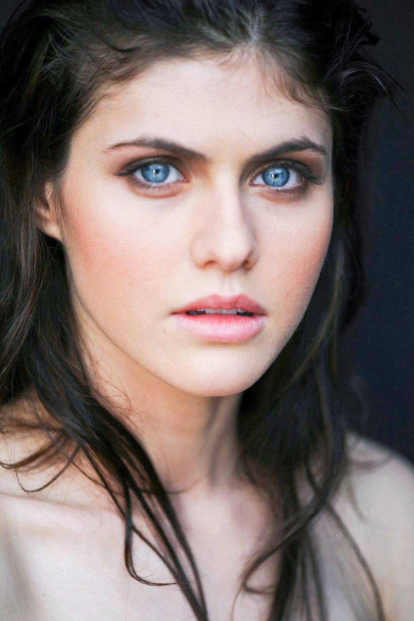 Alexandra Daddario  Photoshoot