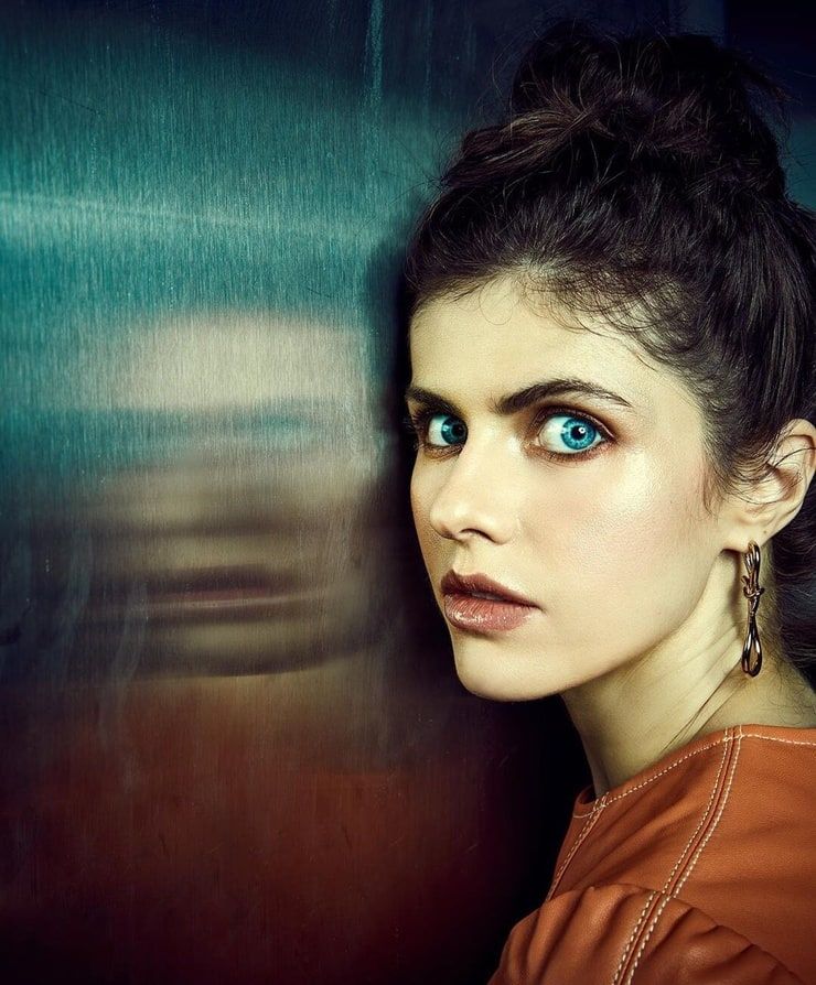 Alexandra Daddario  Photoshoot