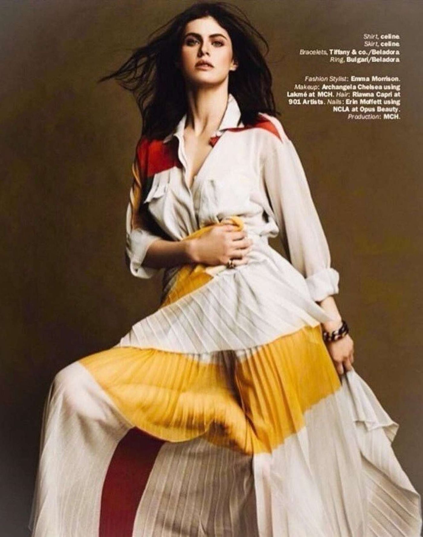 Alexandra Daddario Leg Photoshoot