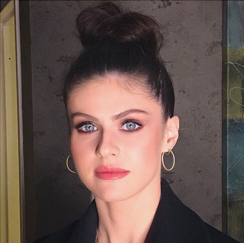 Alexandra Daddario  Photoshoot