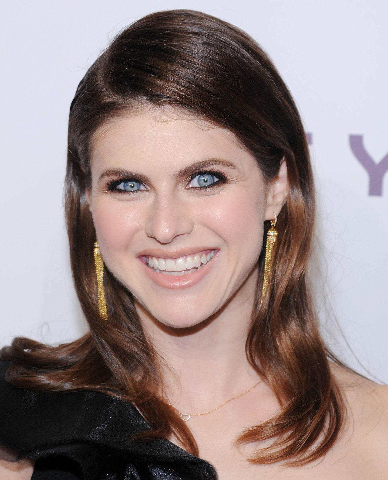 Alexandra Daddario  Photoshoot