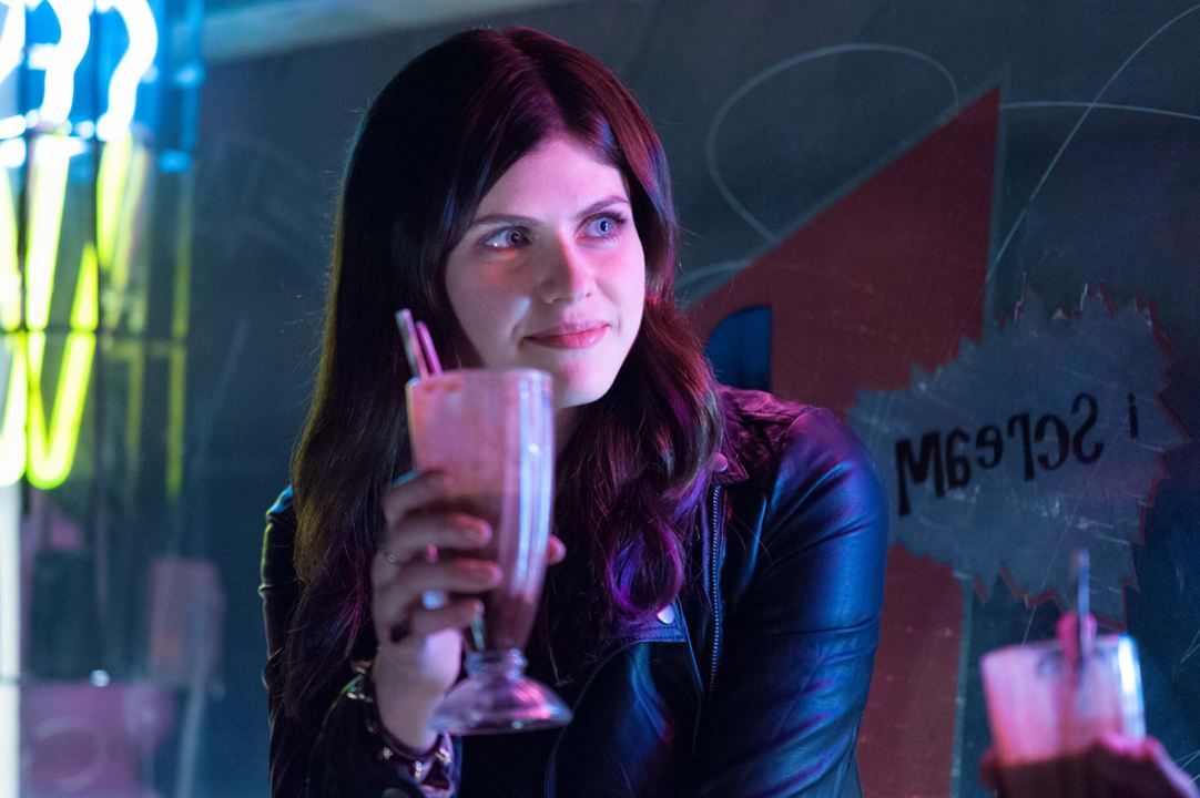 Alexandra Daddario  Photoshoot