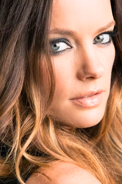 Gina Holden  Photoshoot