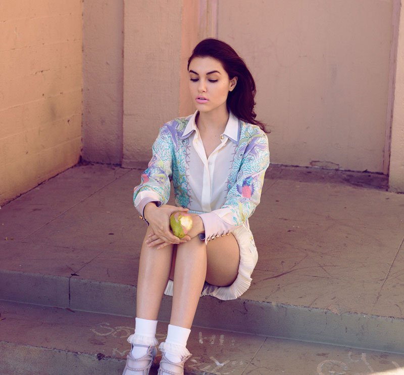 Sasha Grey Leg Photoshoot