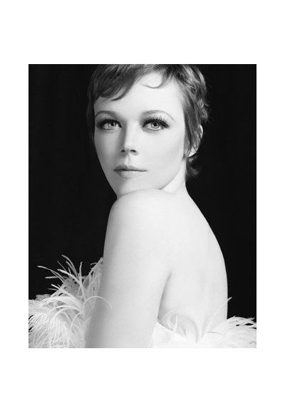 Emily Bergl Sexy and Hottest Photos , Latest Pics