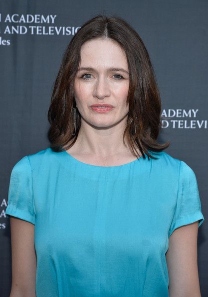 Emily Mortimer Sexy and Hottest Photos , Latest Pics