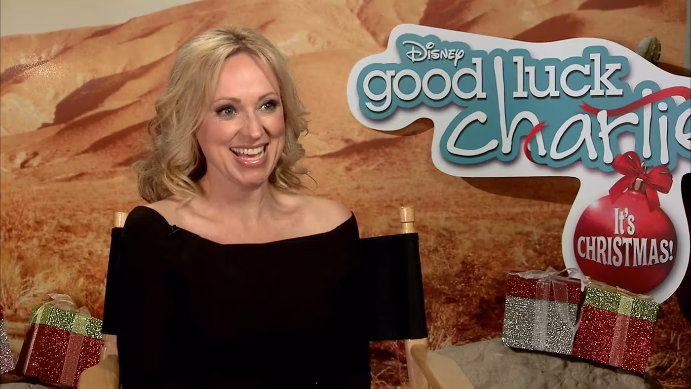 LeighAllyn Baker  Photoshoot