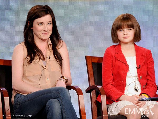 Margo Harshman Sexy and Hottest Photos , Latest Pics
