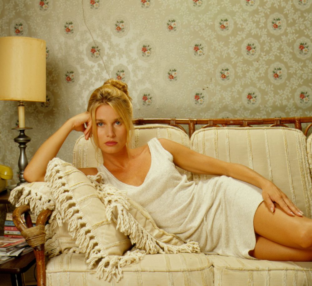 Nicollette Sheridan Sexy and Hottest Photos , Latest Pics