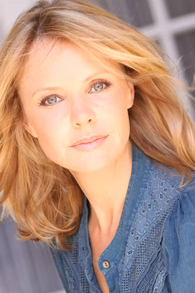 Sarah Aldrich  Photoshoot