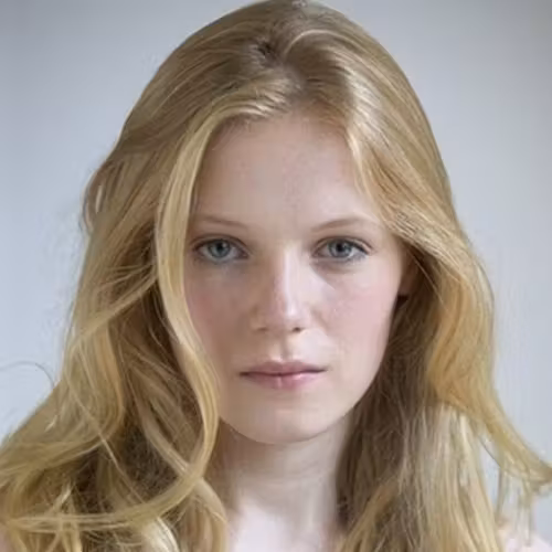 Emma Bell  Photoshoot