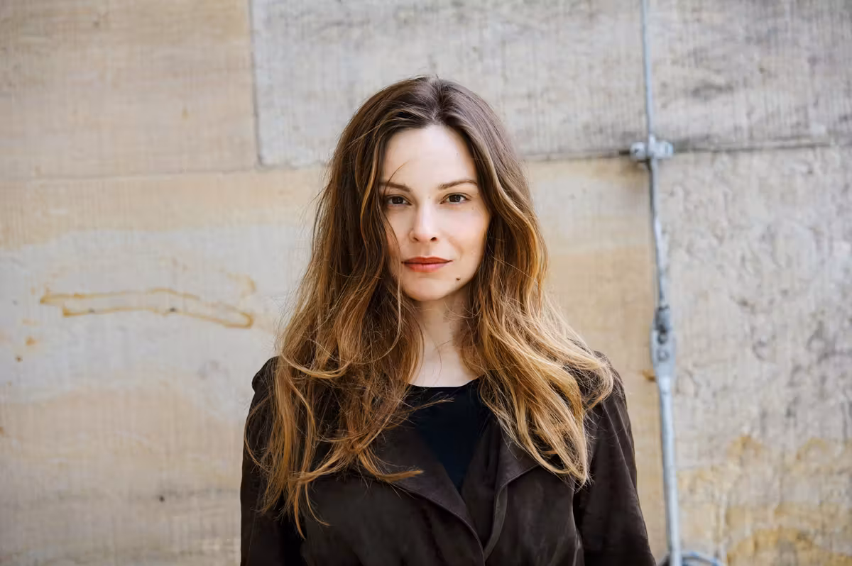 Mina Tander  Photoshoot