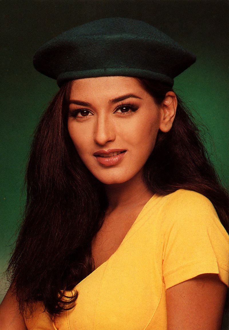 Sonali Bendre Sexy and Hottest Photos , Latest Pics