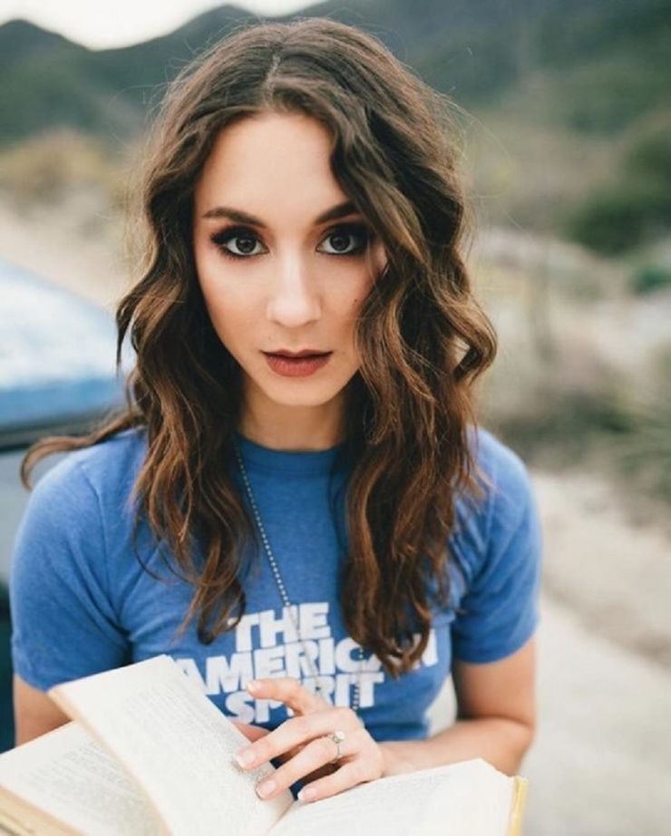 Troian Bellisario Sexy and Hottest Photos , Latest Pics