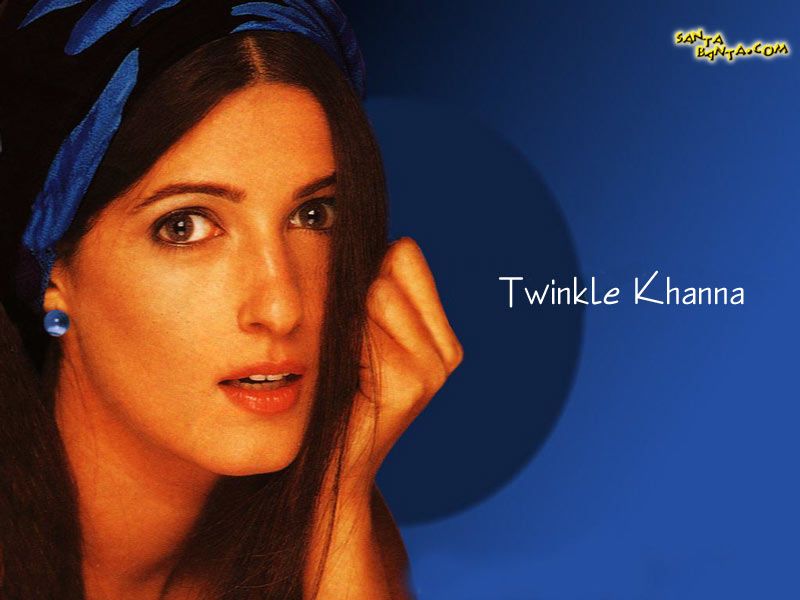 Twinkle Khanna Sexy and Hottest Photos , Latest Pics