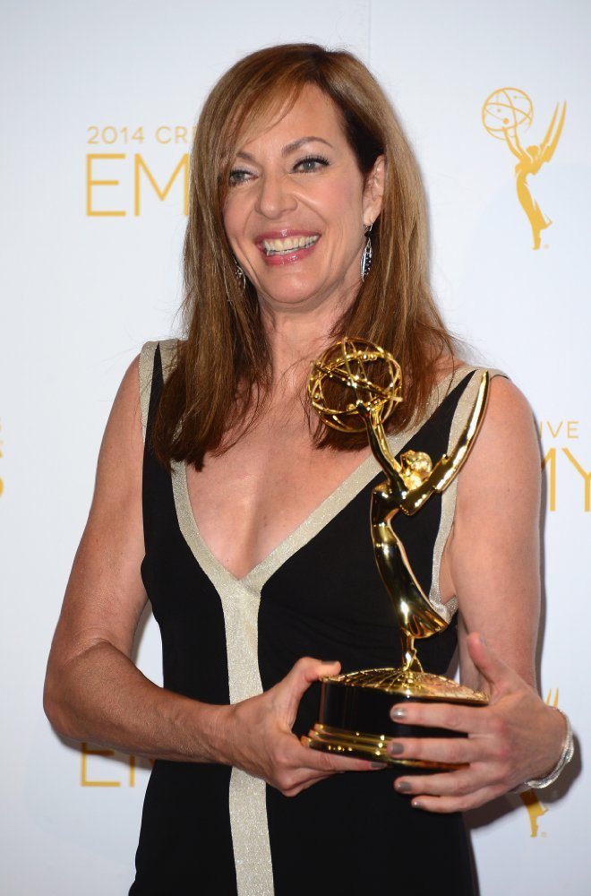 Allison Janney Sexy and Hottest Photos , Latest Pics