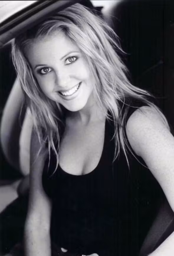 Chelan Simmons  Photoshoot