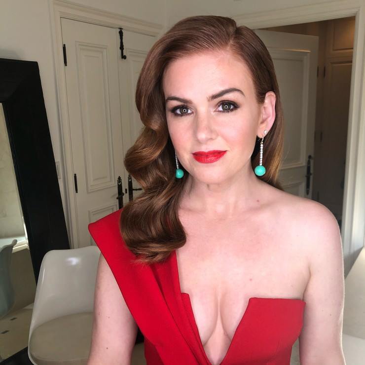 Isla Fisher Sexy and Hottest Photos , Latest Pics