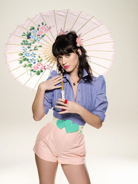 Katy Perry Leg Photoshoot
