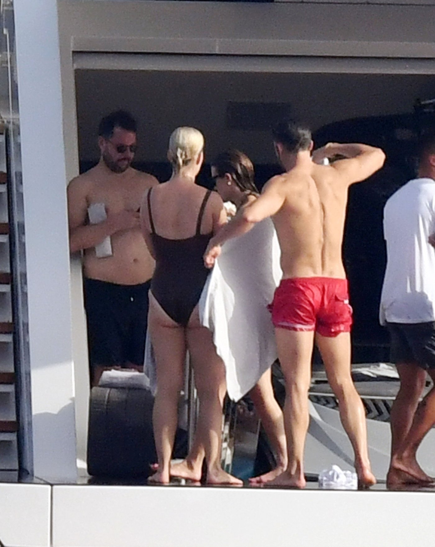 Katy Perry Swimwear/Bikini Photoshoot