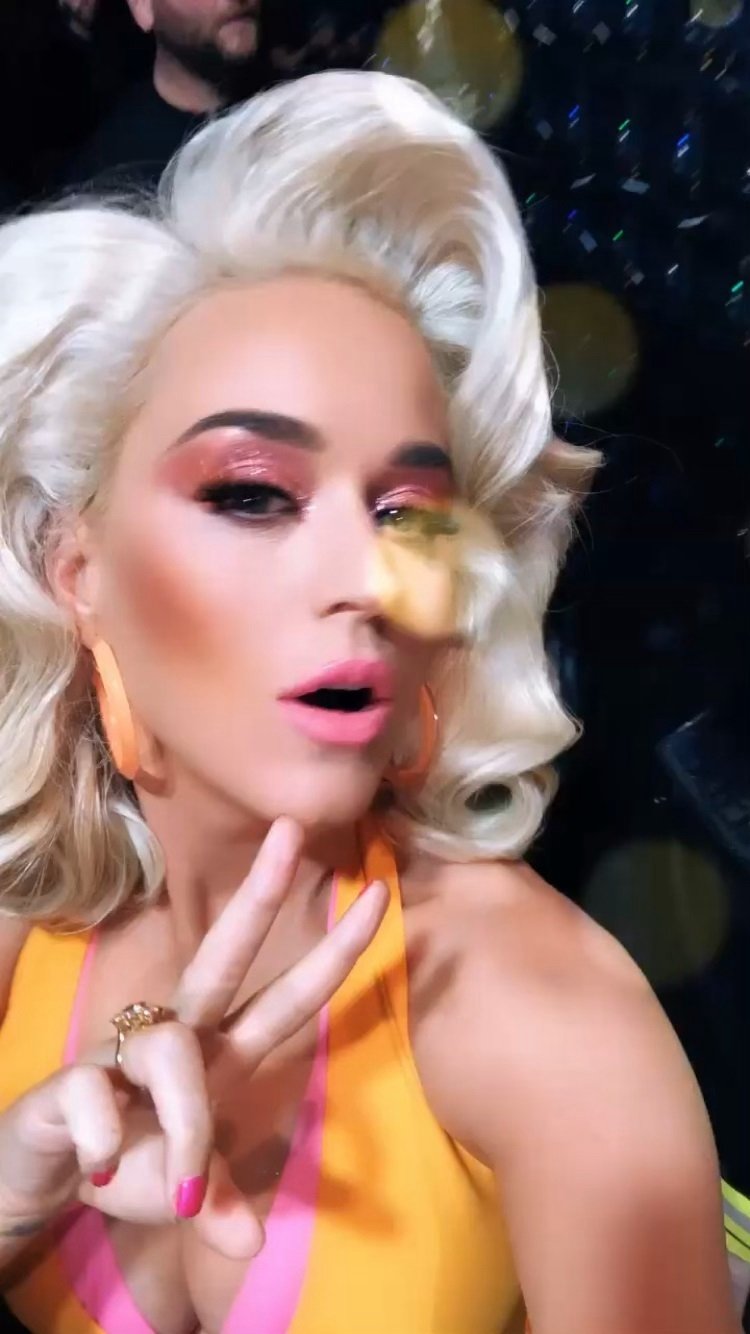 Katy Perry  Photoshoot
