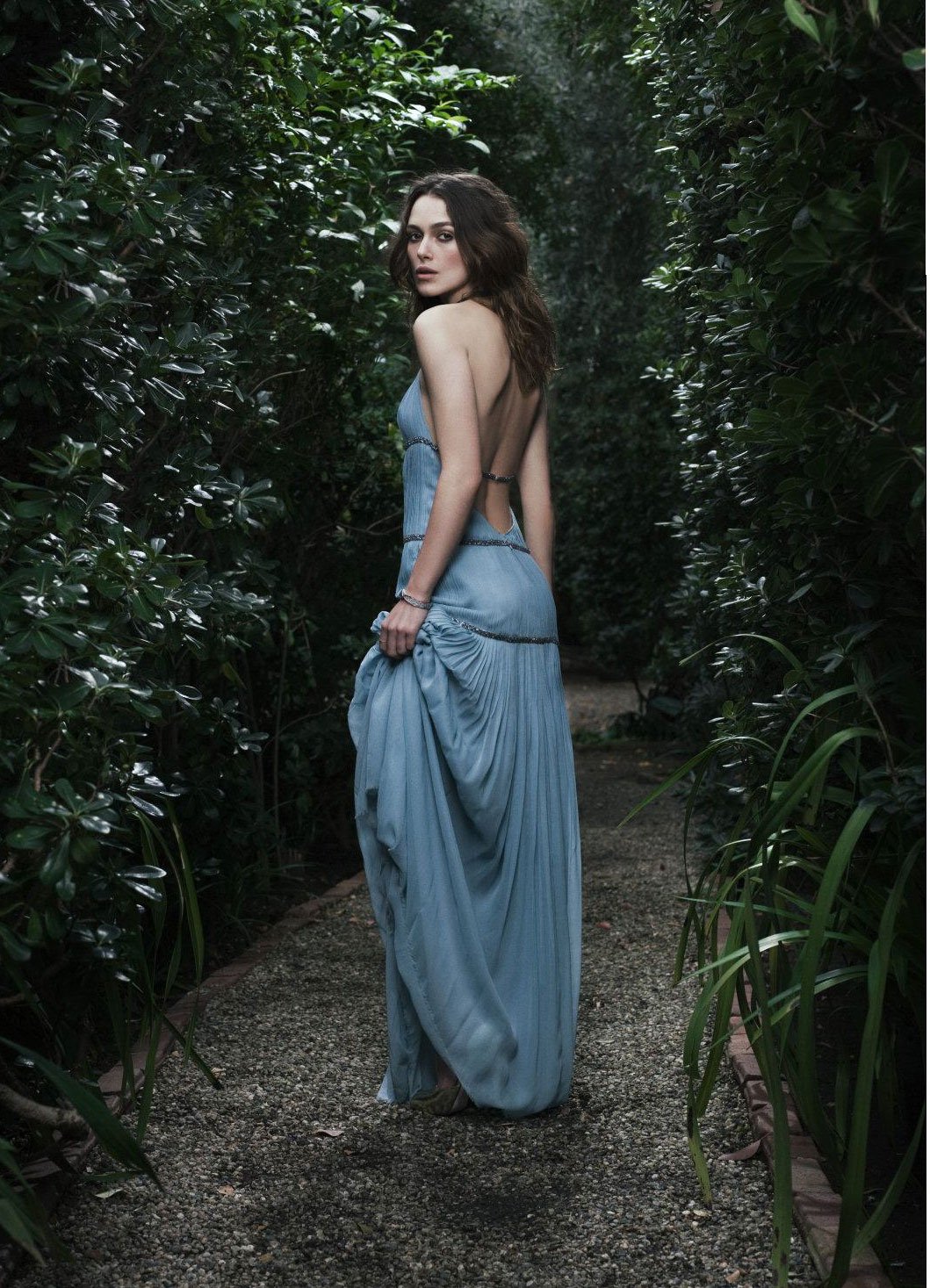 Keira Knightley Leg Photoshoot