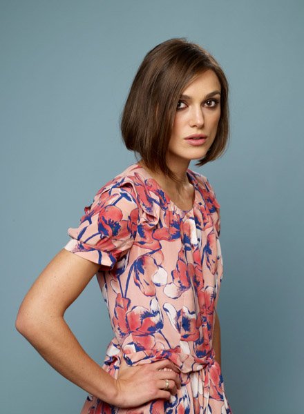 Keira Knightley Leg Photoshoot