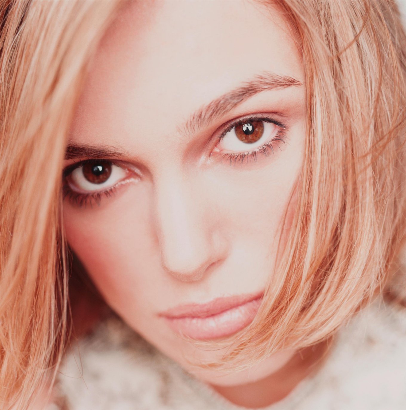 Keira Knightley  Photoshoot