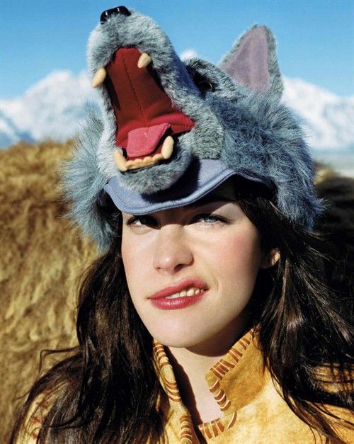 Liv Tyler Sexy and Hottest Photos , Latest Pics