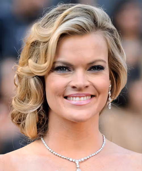 Missi Pyle  Photoshoot