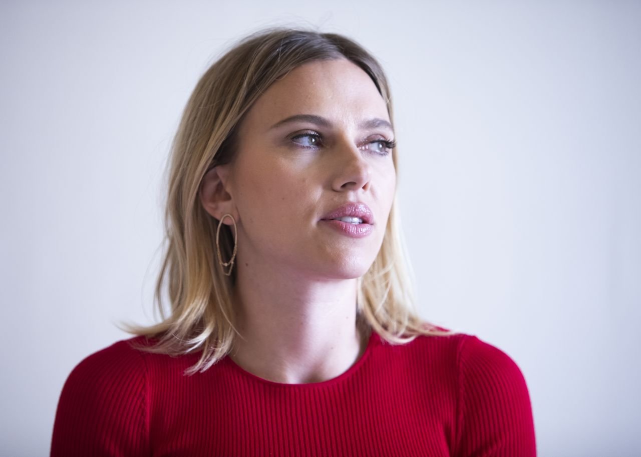 Scarlett Johansson  Photoshoot
