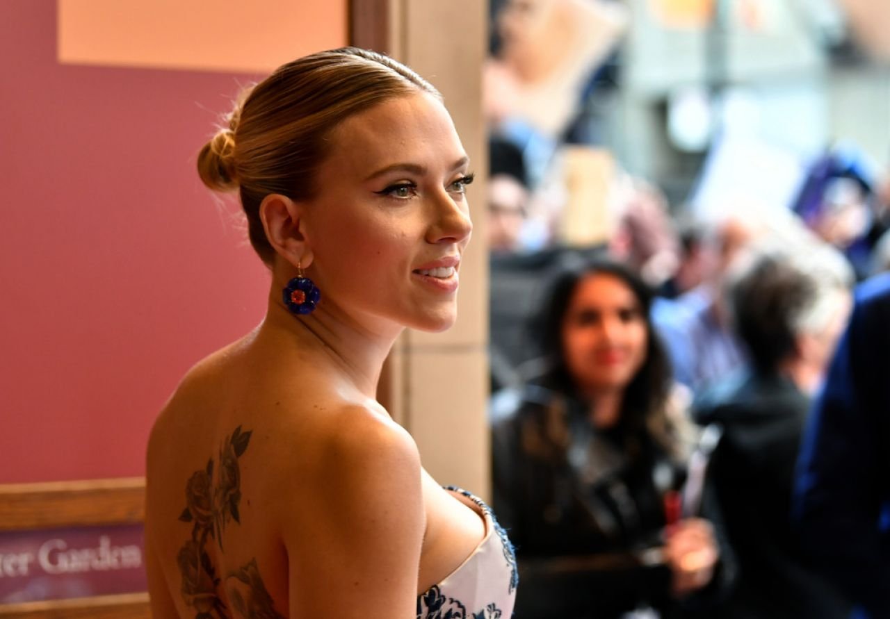 Scarlett Johansson  Photoshoot