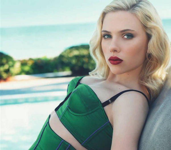 Scarlett Johansson  Photoshoot