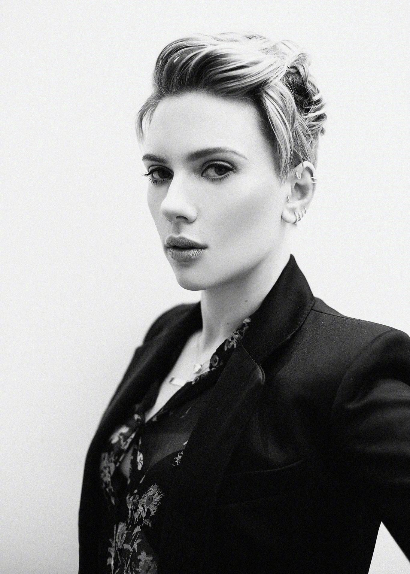 Scarlett Johansson  Photoshoot