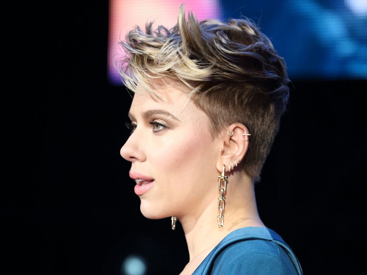 Scarlett Johansson  Photoshoot