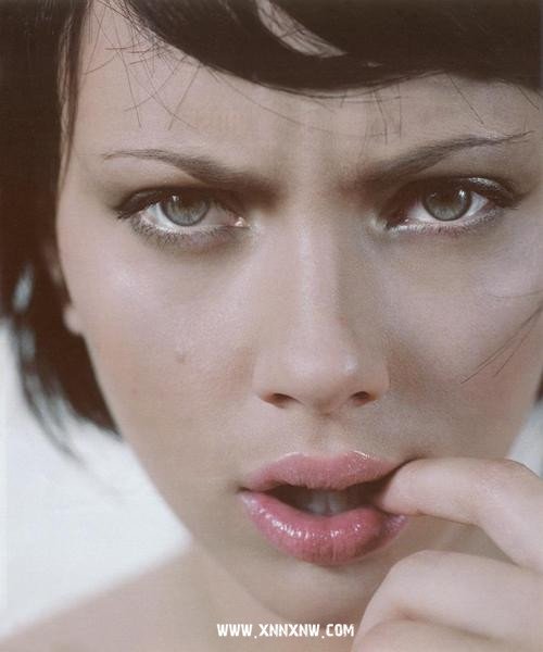 Scarlett Johansson  Photoshoot