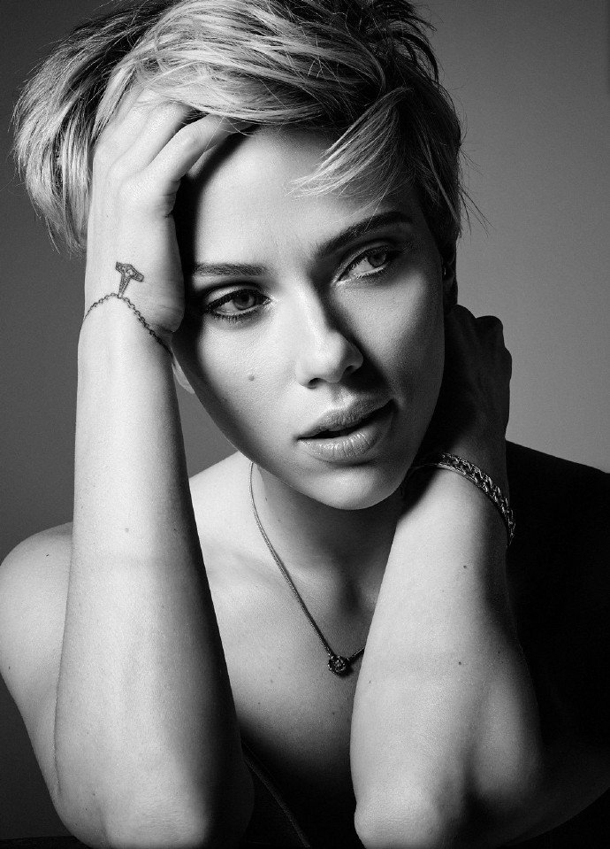 Scarlett Johansson  Photoshoot