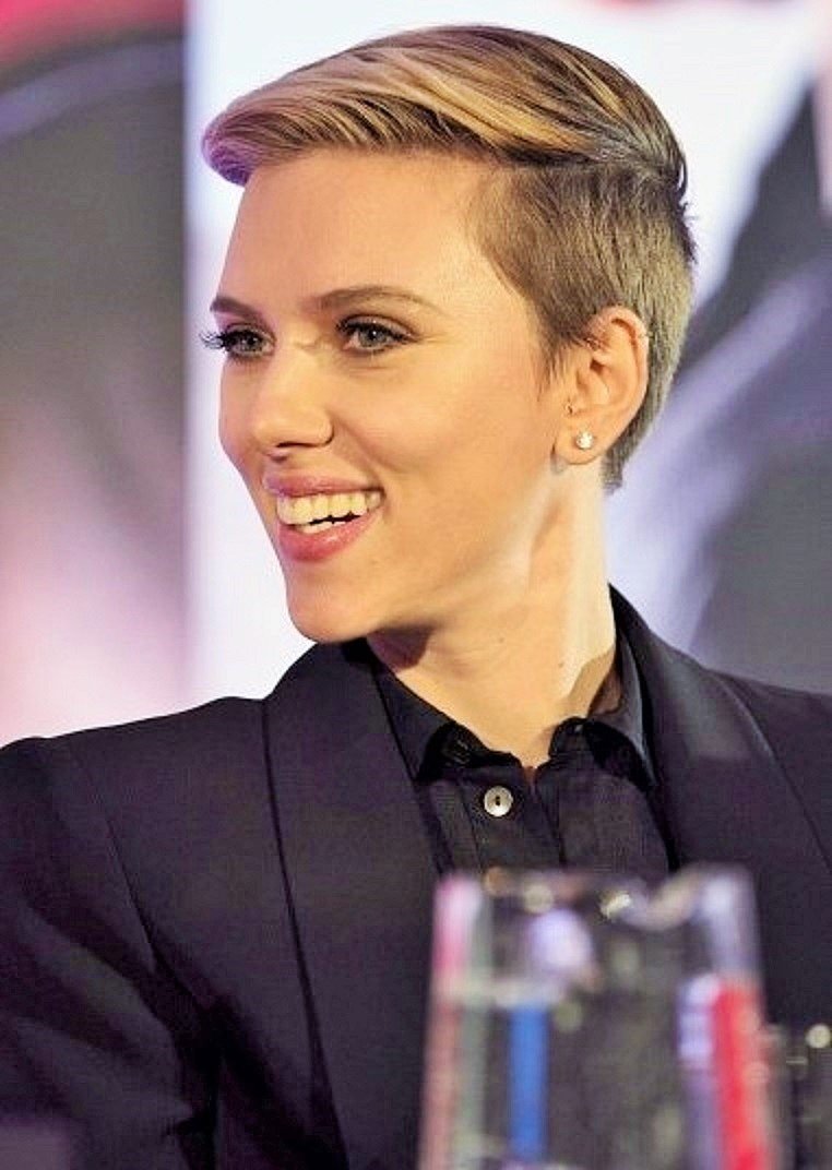 Scarlett Johansson  Photoshoot