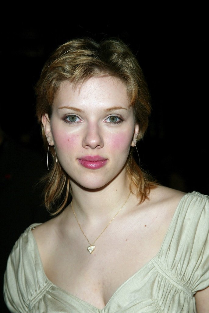 Scarlett Johansson Breast Photoshoot