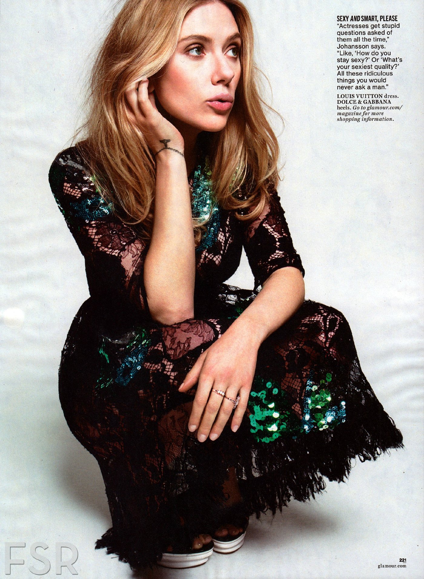 Scarlett Johansson Leg Photoshoot