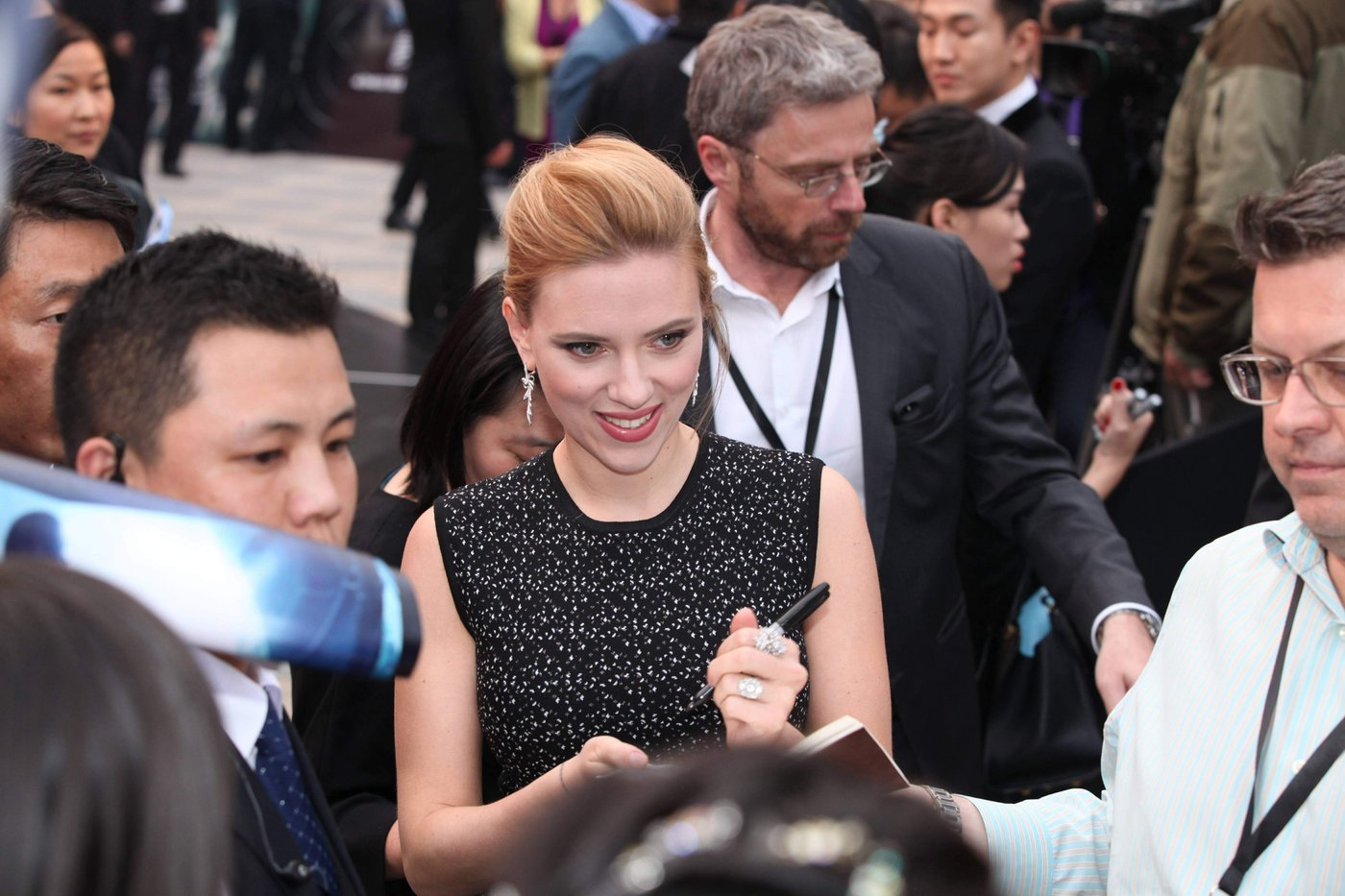 Scarlett Johansson  Photoshoot