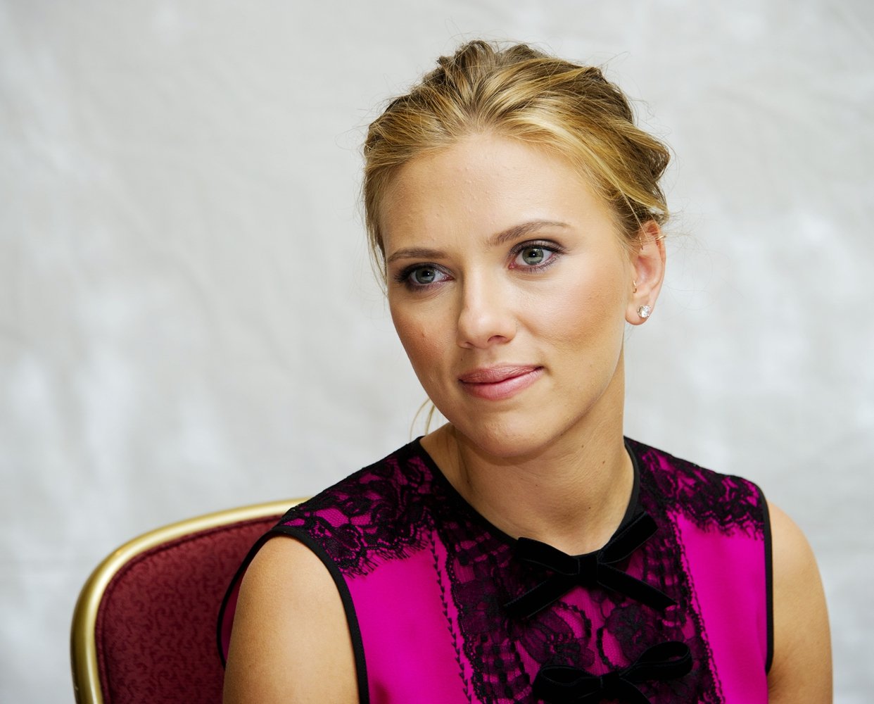 Scarlett Johansson  Photoshoot